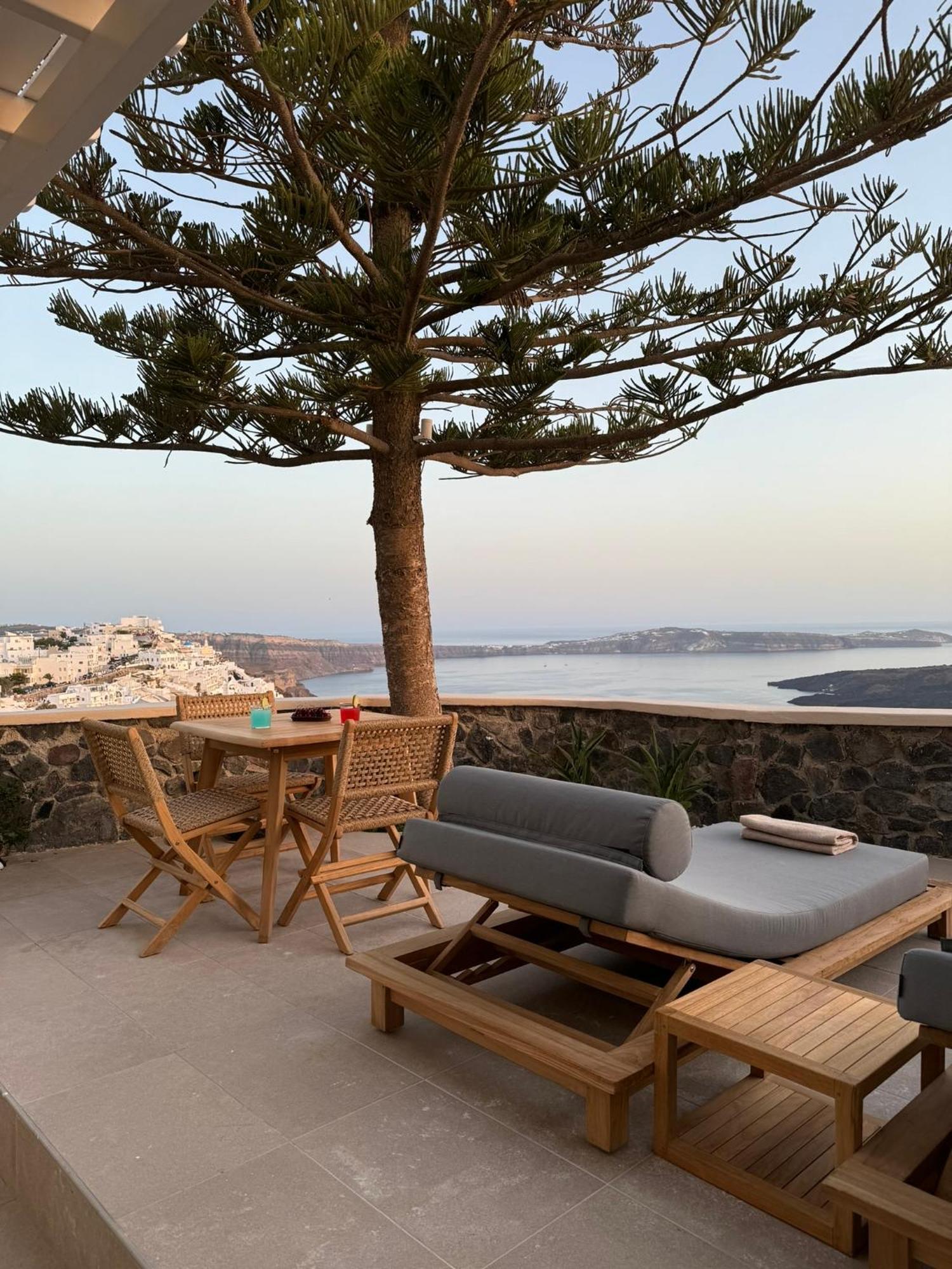 Morfes Luxury Suites By Caldera Houses فِروستيفاني المظهر الخارجي الصورة