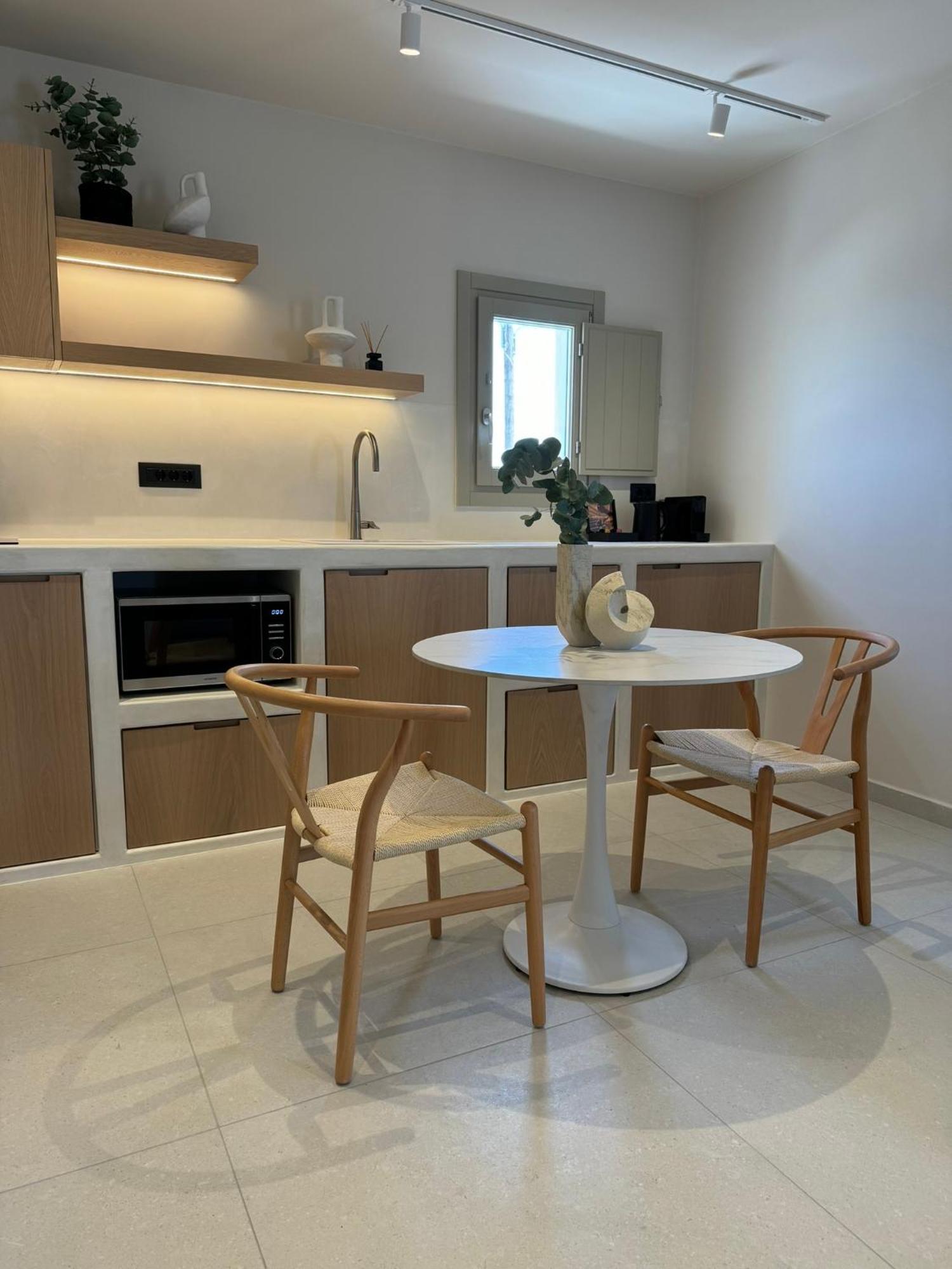 Morfes Luxury Suites By Caldera Houses فِروستيفاني المظهر الخارجي الصورة