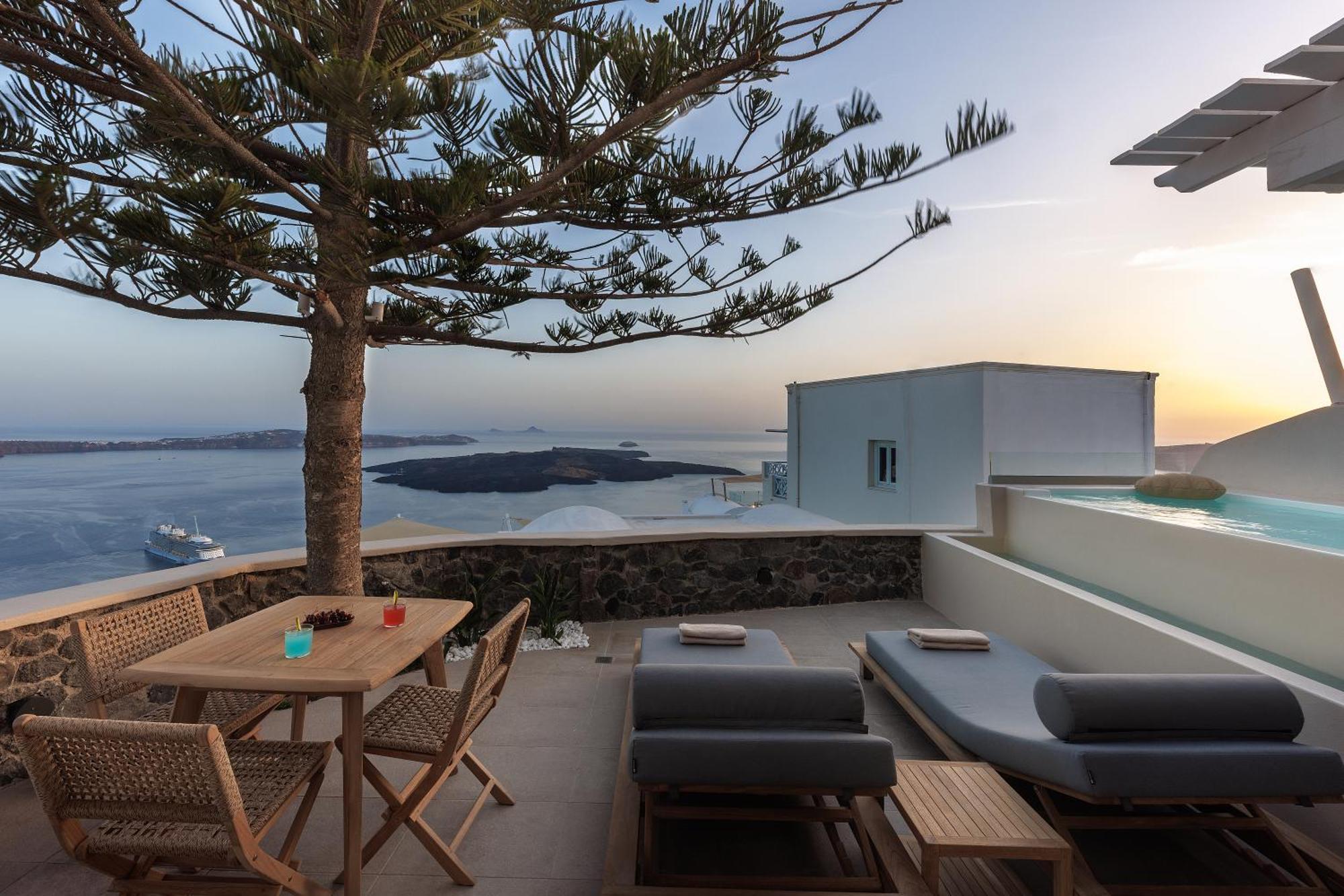 Morfes Luxury Suites By Caldera Houses فِروستيفاني الغرفة الصورة